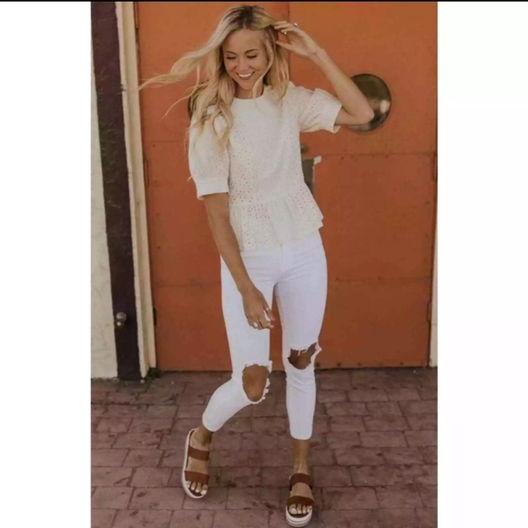 We The Free Denim - Free People Raw White Ripped High Rise Jeans 28